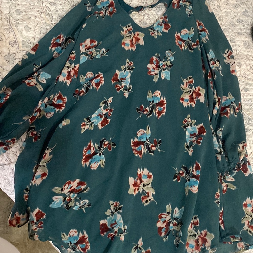 Entro long floral blouse/tunic.